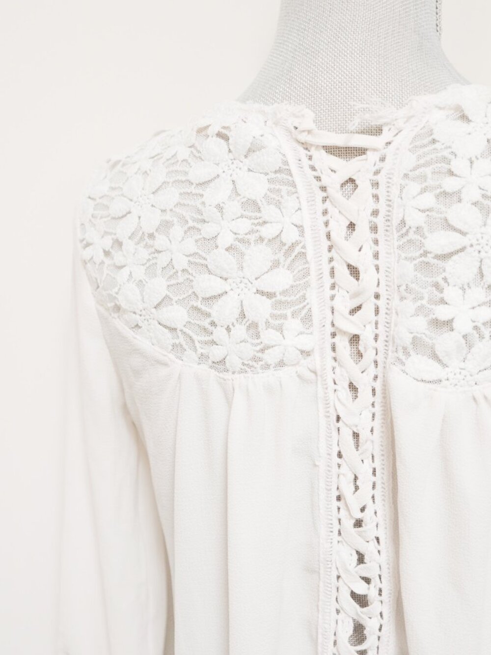 FOCUS Off-White Lace Yoke Bohemian Flowy Top w/ Lace Up Crochet Beaded Back - Picture 7 of 11
